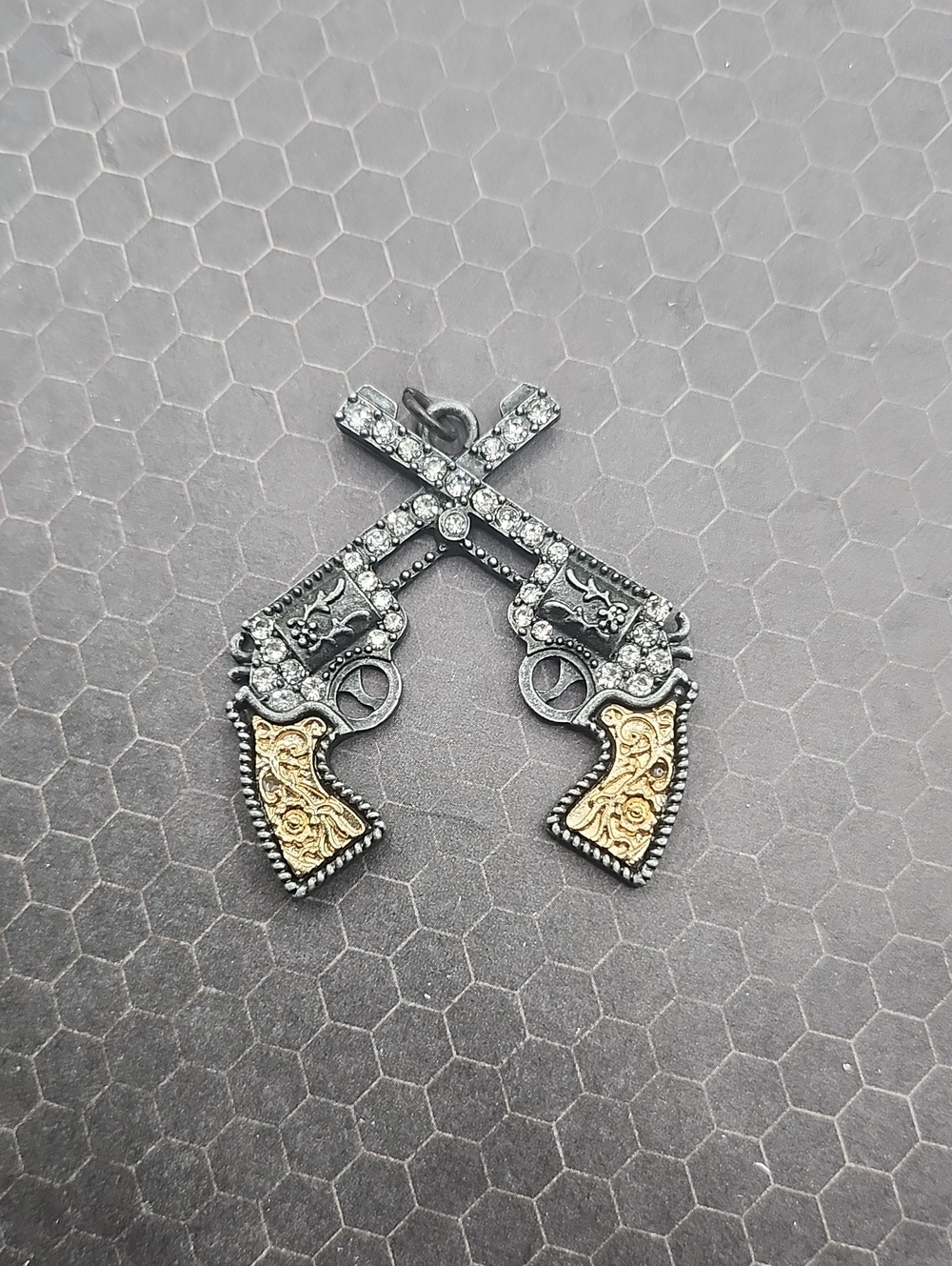 Rhinestone Crossed Pistols Pendant Necklace - Gold & Black